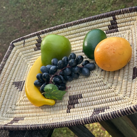 Handwoven Senegalese Kitchen tray - Picture 5 of 9